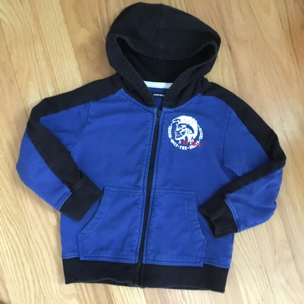 Diesel blue/black zip up hoodie with insignia 4T